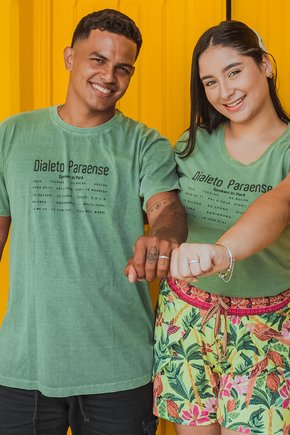 Camiseta Estonada - Dialeto Paraense Verde Musgo