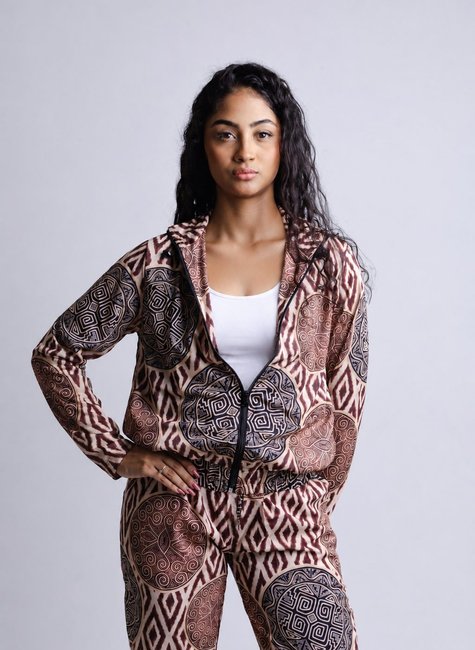 04 jaqueta bomber marajoara pratos e texturas