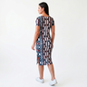 vestido midi canelado tribal preto e vermelho
